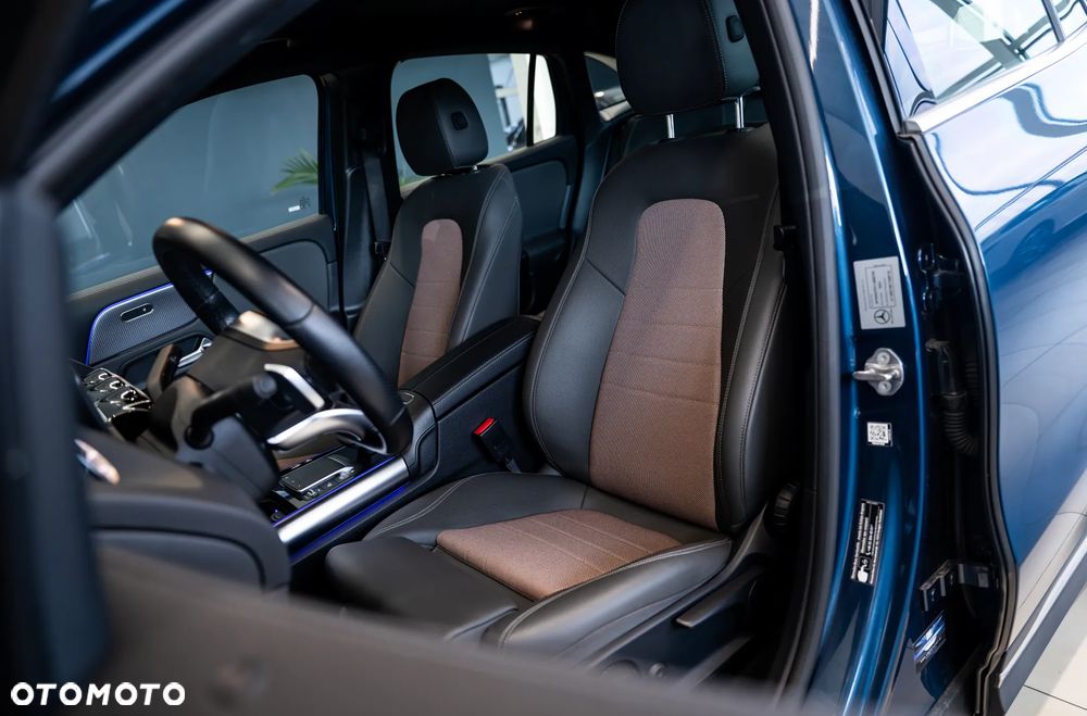 Mercedes-Benz EQA 250 66.5kWh Electric Art - 26