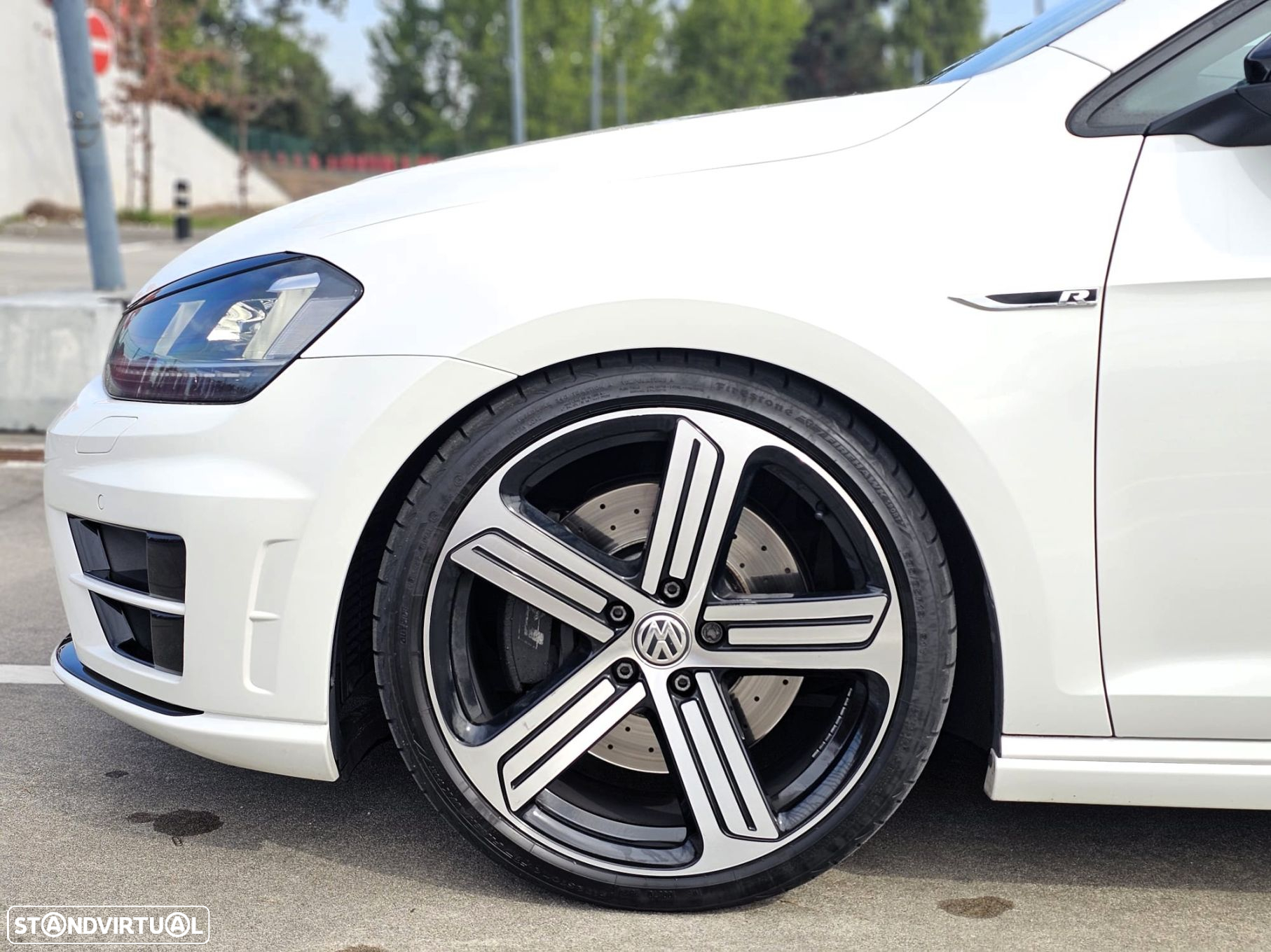 VW Golf 2.0 TSi R DSG - 10