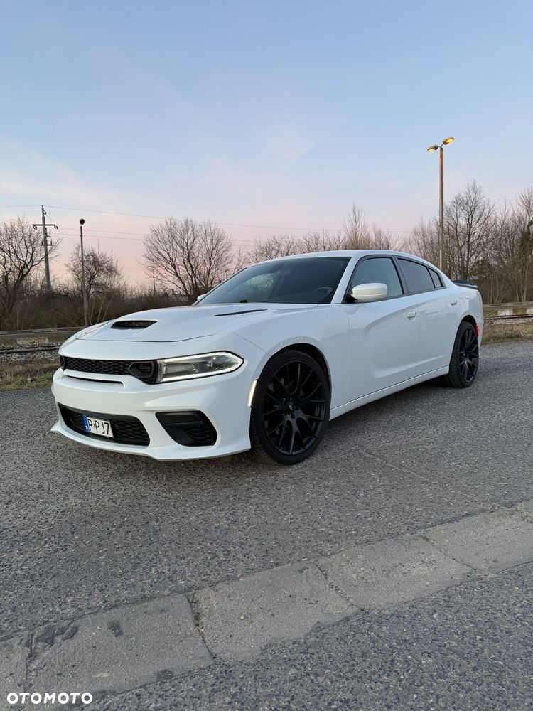 Dodge Charger - 1