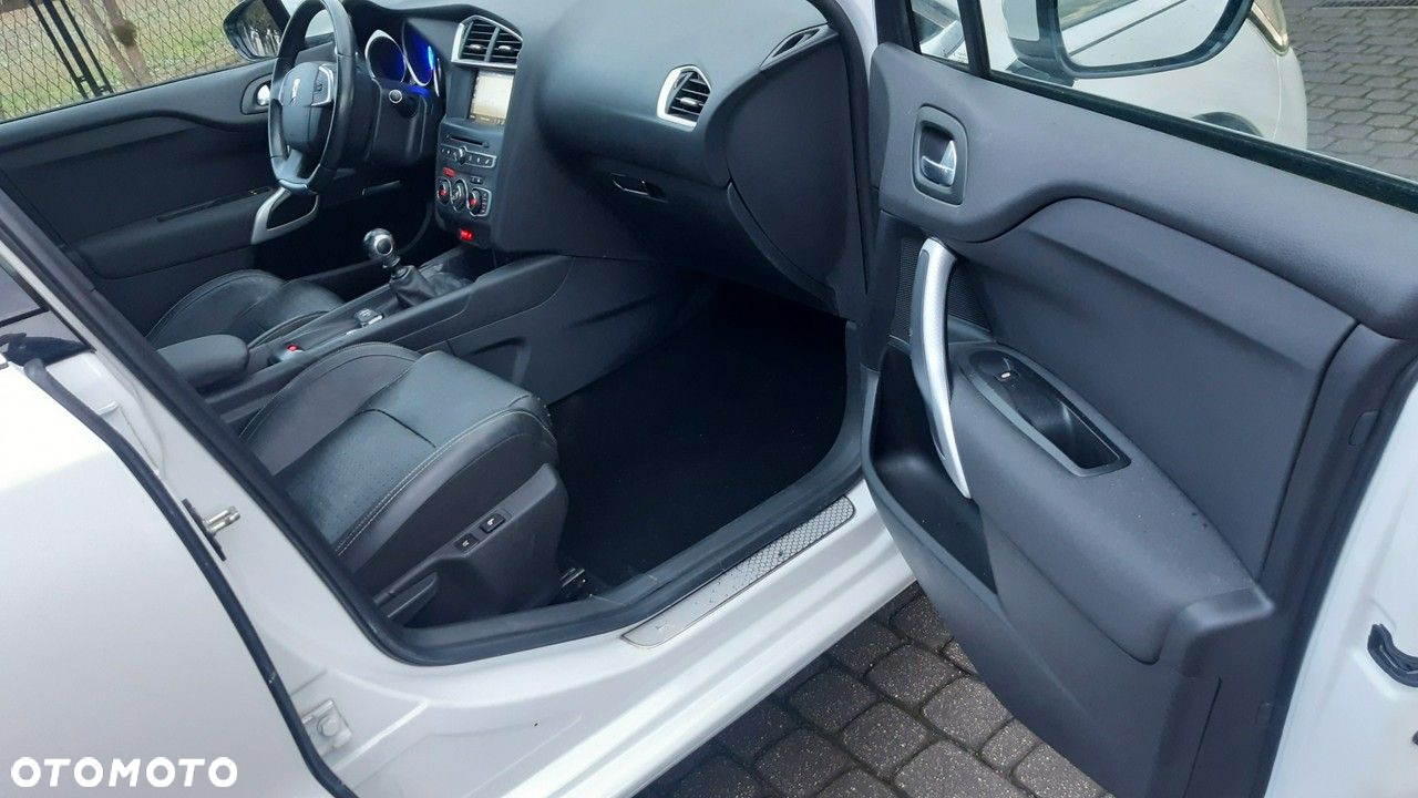 DS Automobiles DS 4 - 23