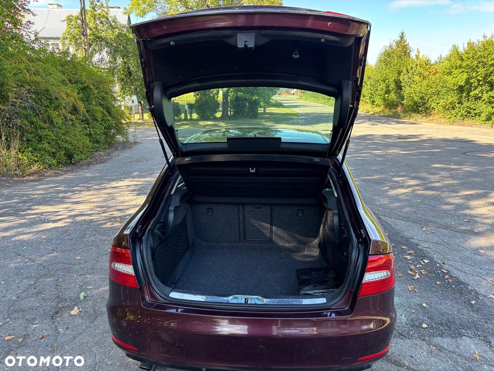 Skoda Superb 2.0 TDI 4x4 Platinum DSG - 13