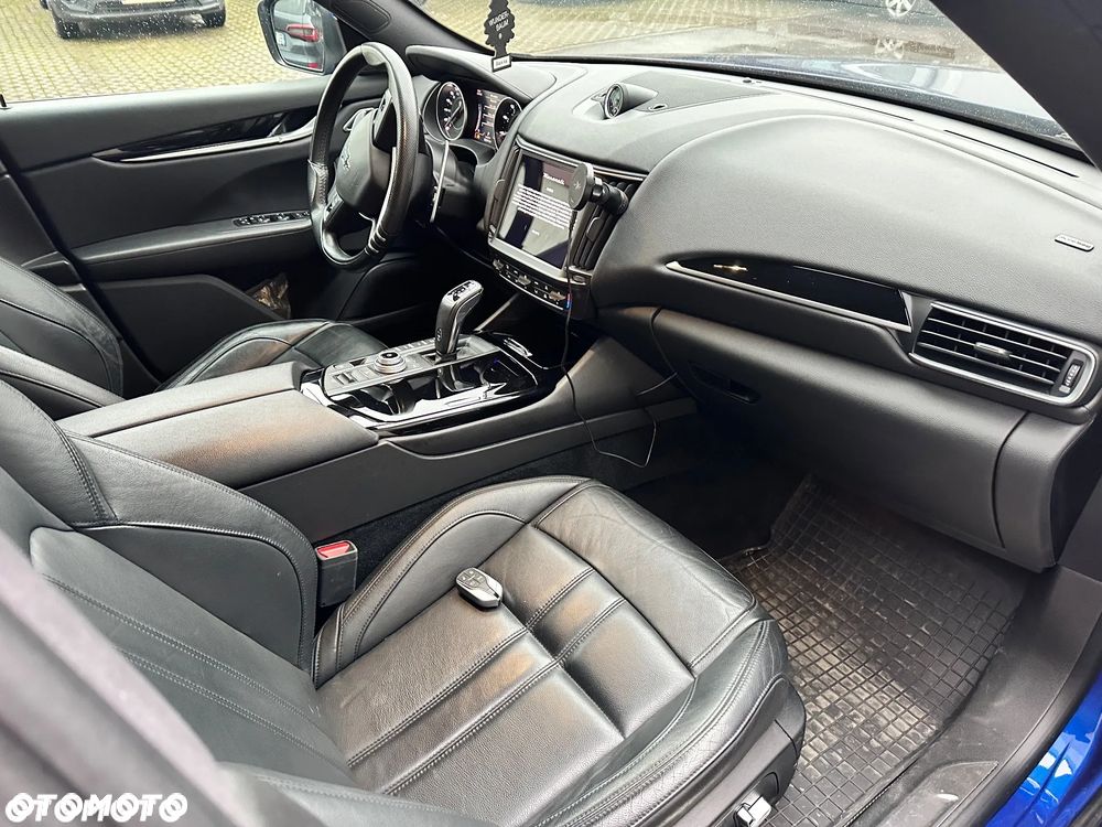 Maserati Levante Q4 - 14