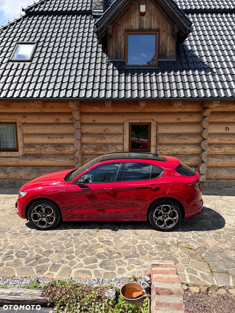 Alfa Romeo Stelvio 2.0 Turbo 16V AT8-Q4 Veloce Ti - 12