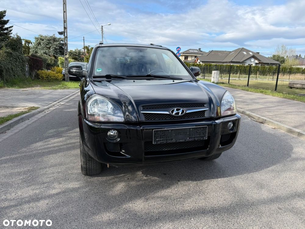 Hyundai Tucson 2.0 Elegance / Premium - 2