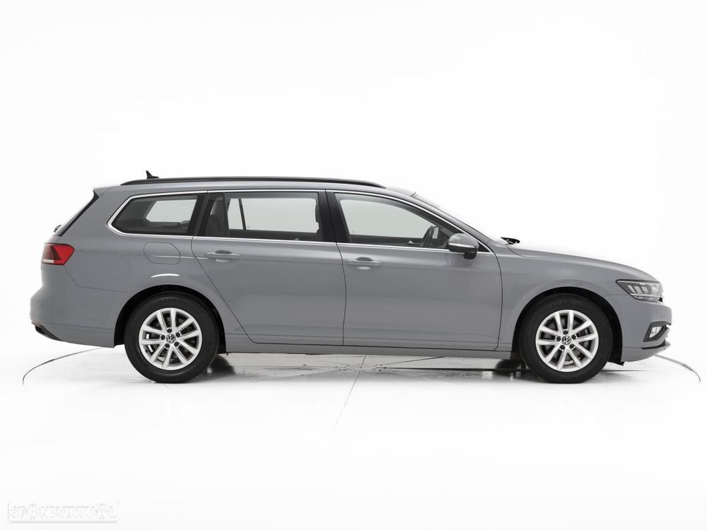 Volkswagen Passat Variant 2.0 TDI Business DSG — fotografia 2