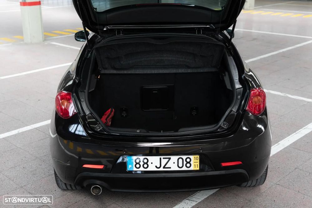 Alfa Romeo Giulietta - 28