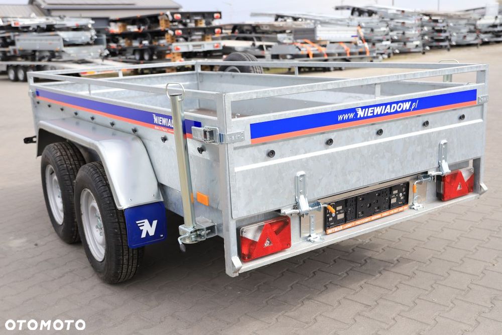 Niewiadów Majster z podjazdami 2700 kg - 26