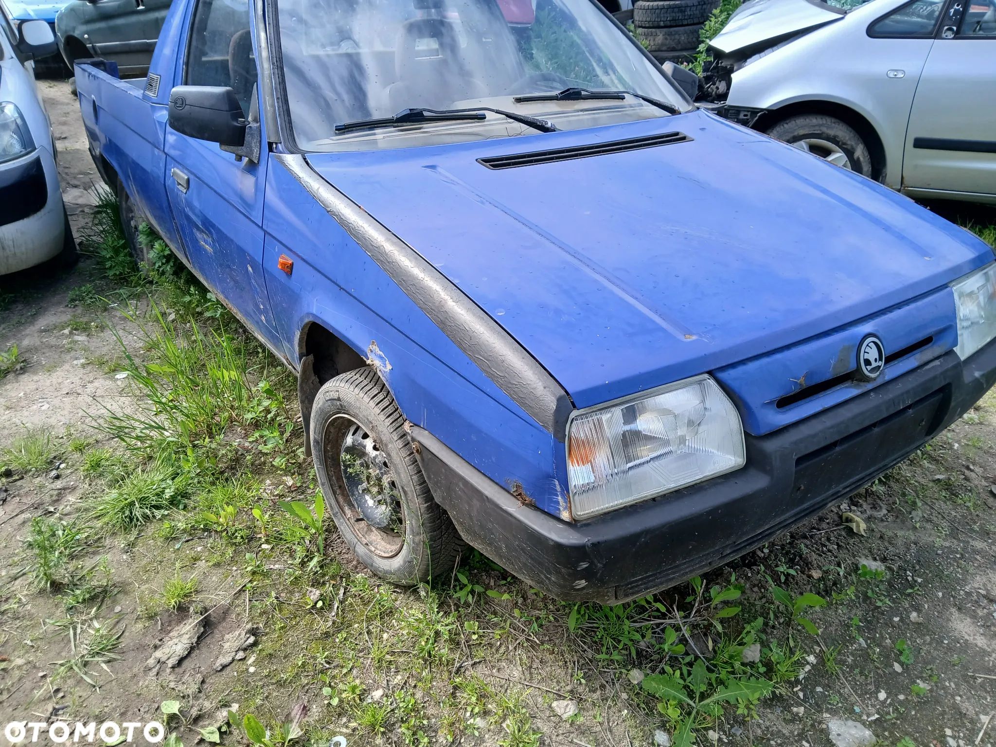 skoda favorit pickup kolor nieczytelny maska pokrywa silnika klapa bagażnika zderzak lampa reflektor - 1