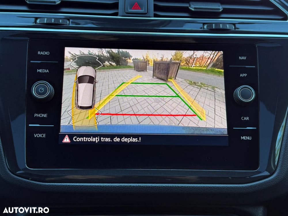 Volkswagen Tiguan - 3