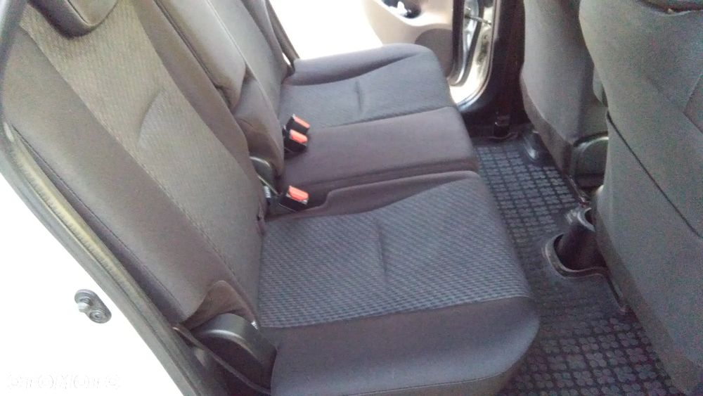 Toyota Verso S 1.33 Premium - 18