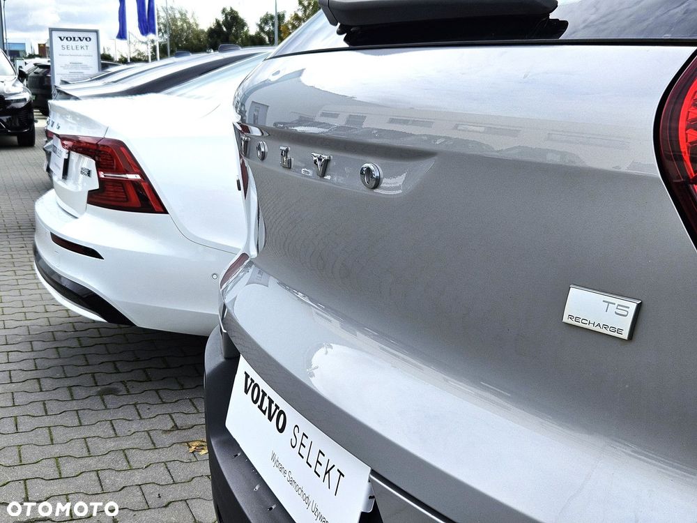 Volvo XC 40 T5 Plug-In Hybrid Plus Dark - 33