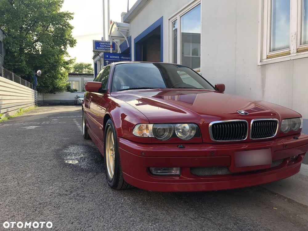 BMW Seria 7 740i - 11