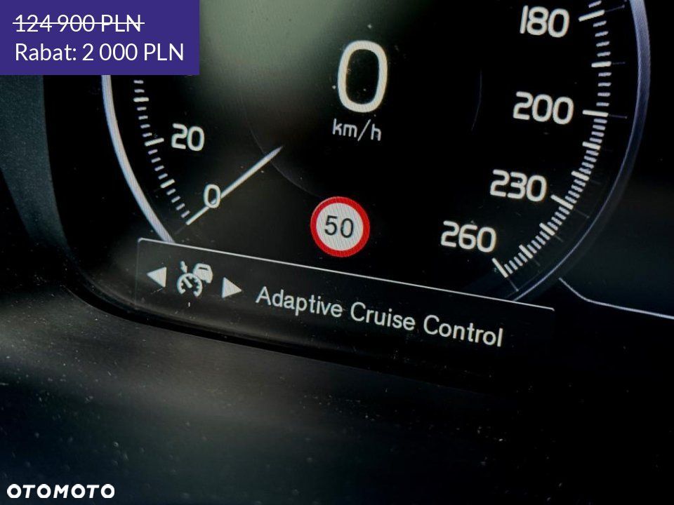 Volvo V90 Cross Country - 33