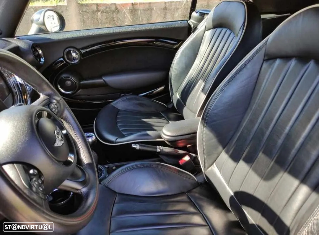MINI Cabrio Cooper S - 4