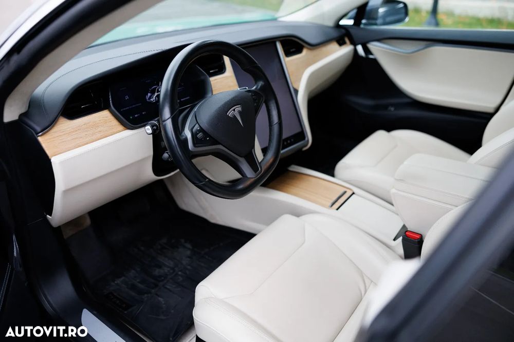 Tesla Model S 100D Allradantrieb Performance - 8