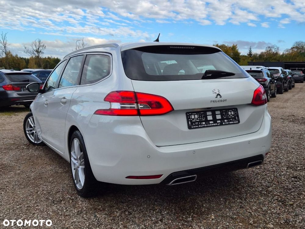 Peugeot 308 BlueHDi FAP 120 Stop & Start Allure - 23