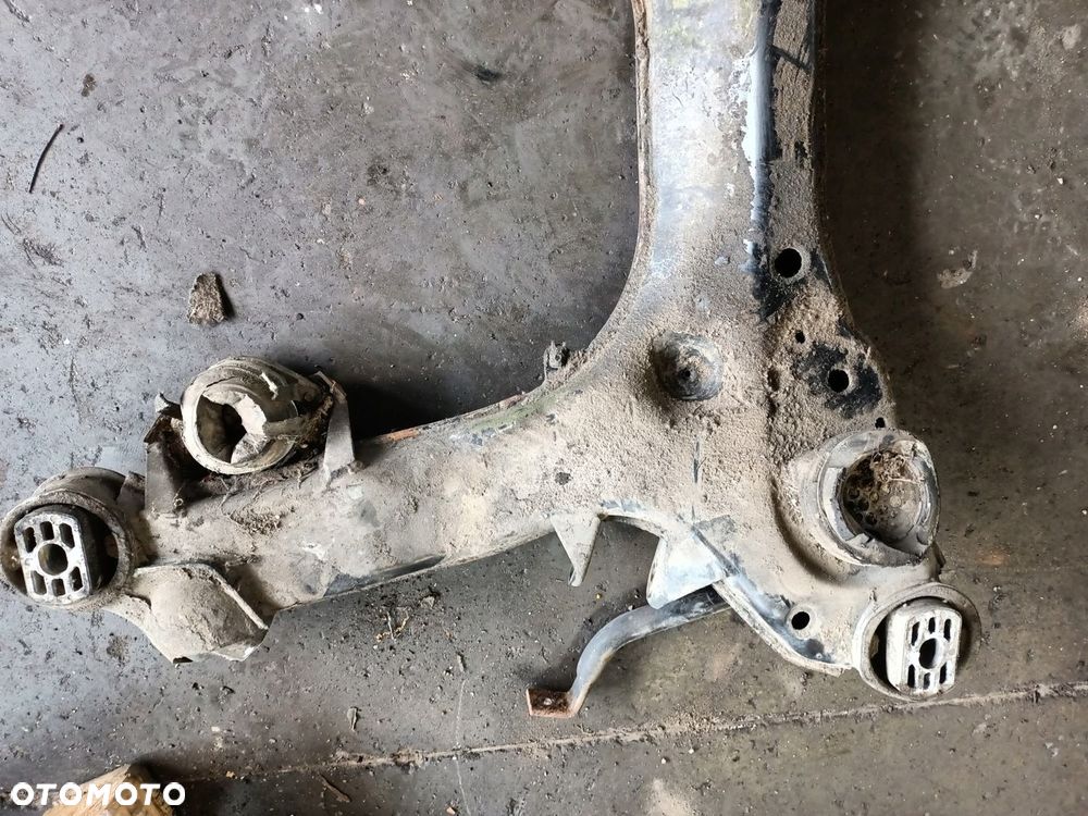 SANKI ZAWIESZENIA PRZÓD AUDI A8 D2 2.8 V6 - 3