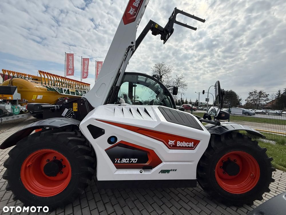 Bobcat Ładowarka teleskopowa BOBCAT TL 30.70 AGRI*** - 2