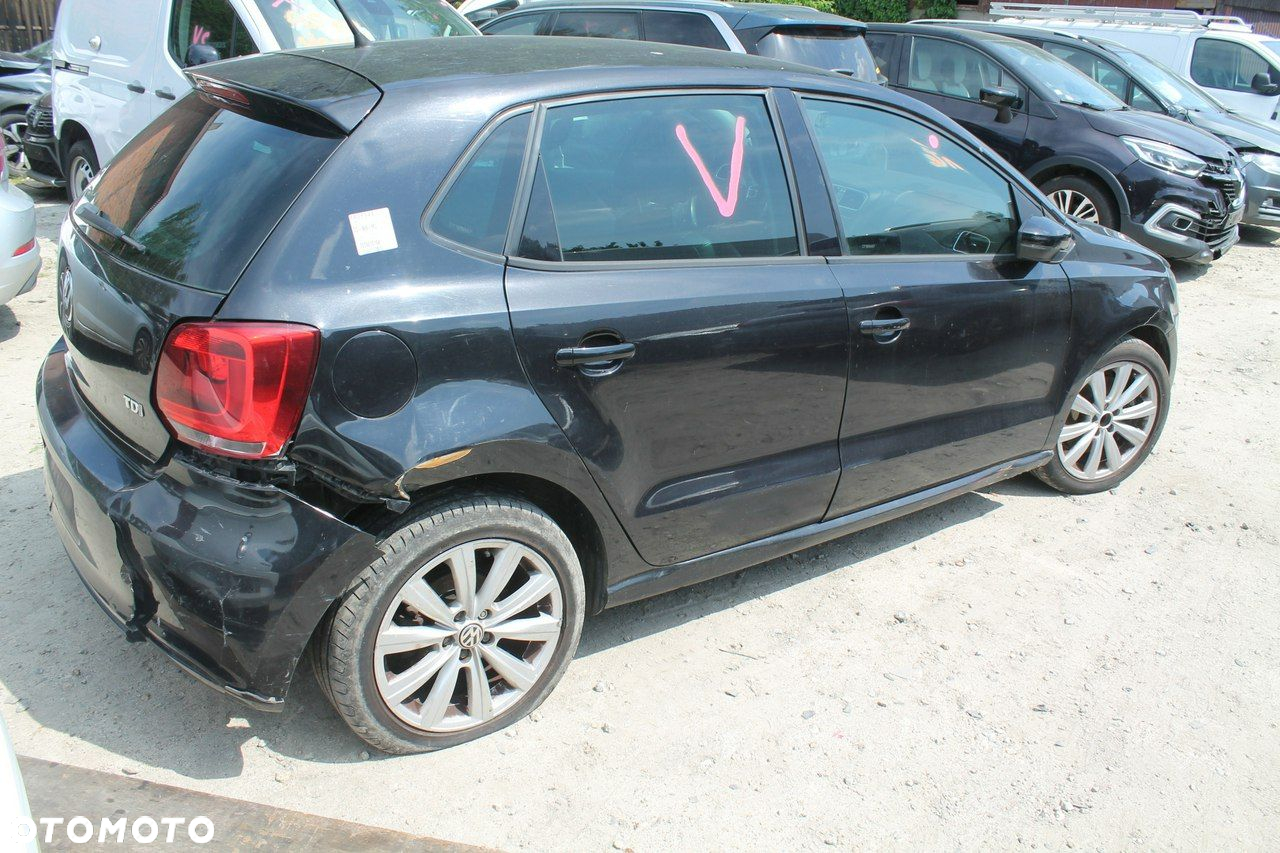 Volkswagen Polo - 4