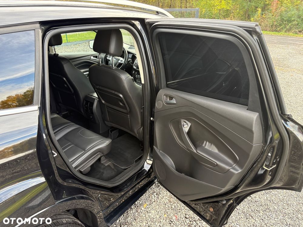 Ford Kuga 2.0 TDCi 4x4 ST-Line - 21