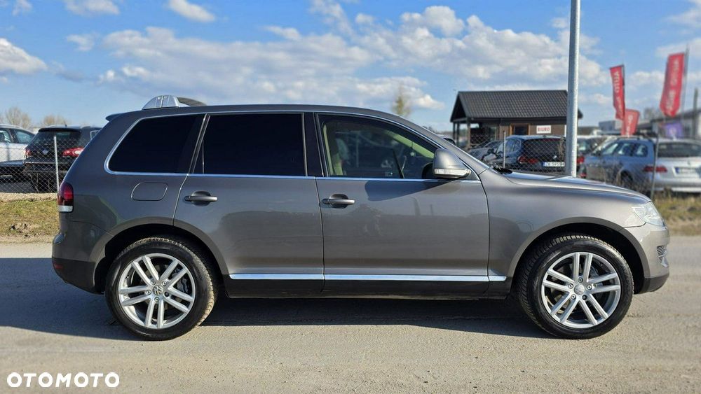 Volkswagen Touareg - 5