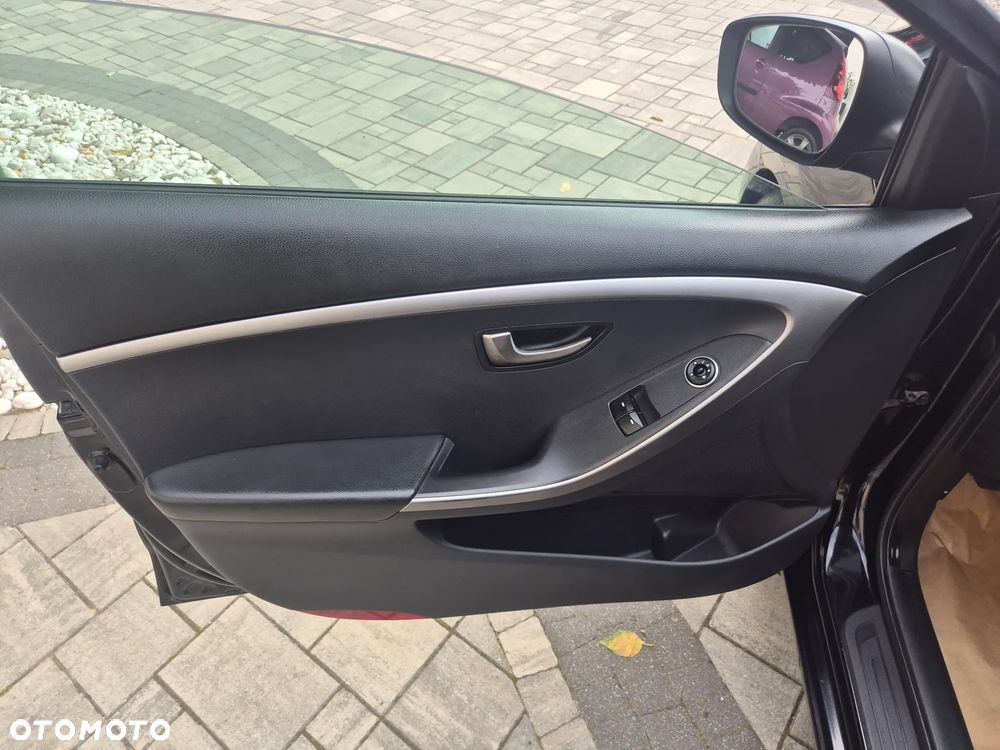 Hyundai i30 1.4 Style - 17