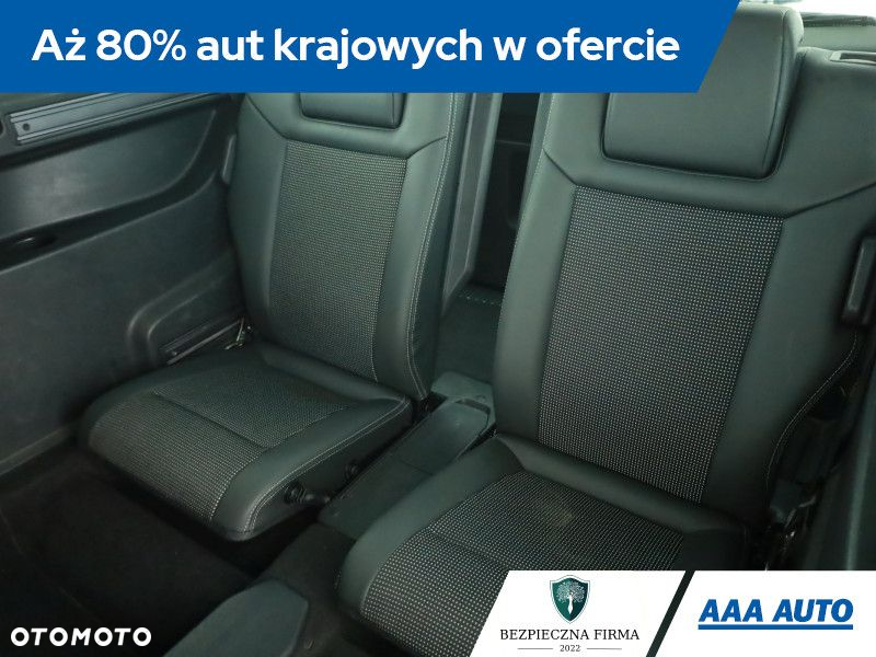 Opel Zafira - 10