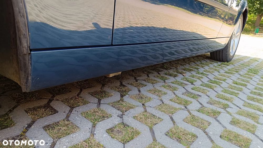 BMW Seria 3 320td - 27