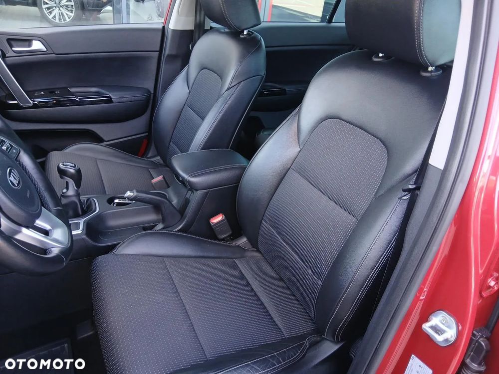 Kia Sportage 1.6 T-GDI L Business Line Plus 2WD - 27