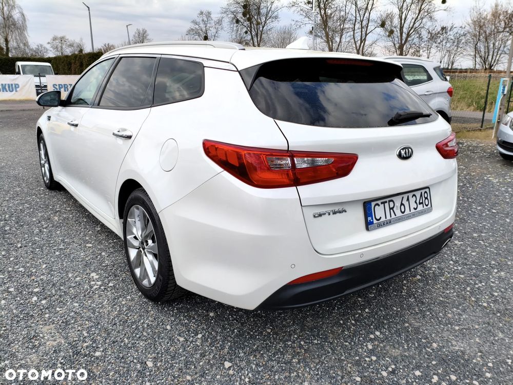 Kia Optima Sportagon 2.0 CVVL Vision - 13