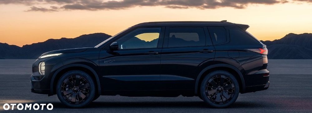 Mitsubishi Outlander Black Edition - 2