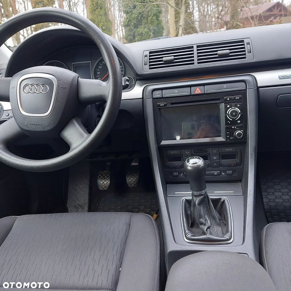 Audi A4 Limousine 2.0 TDI DPF quattro Ambiente - 13