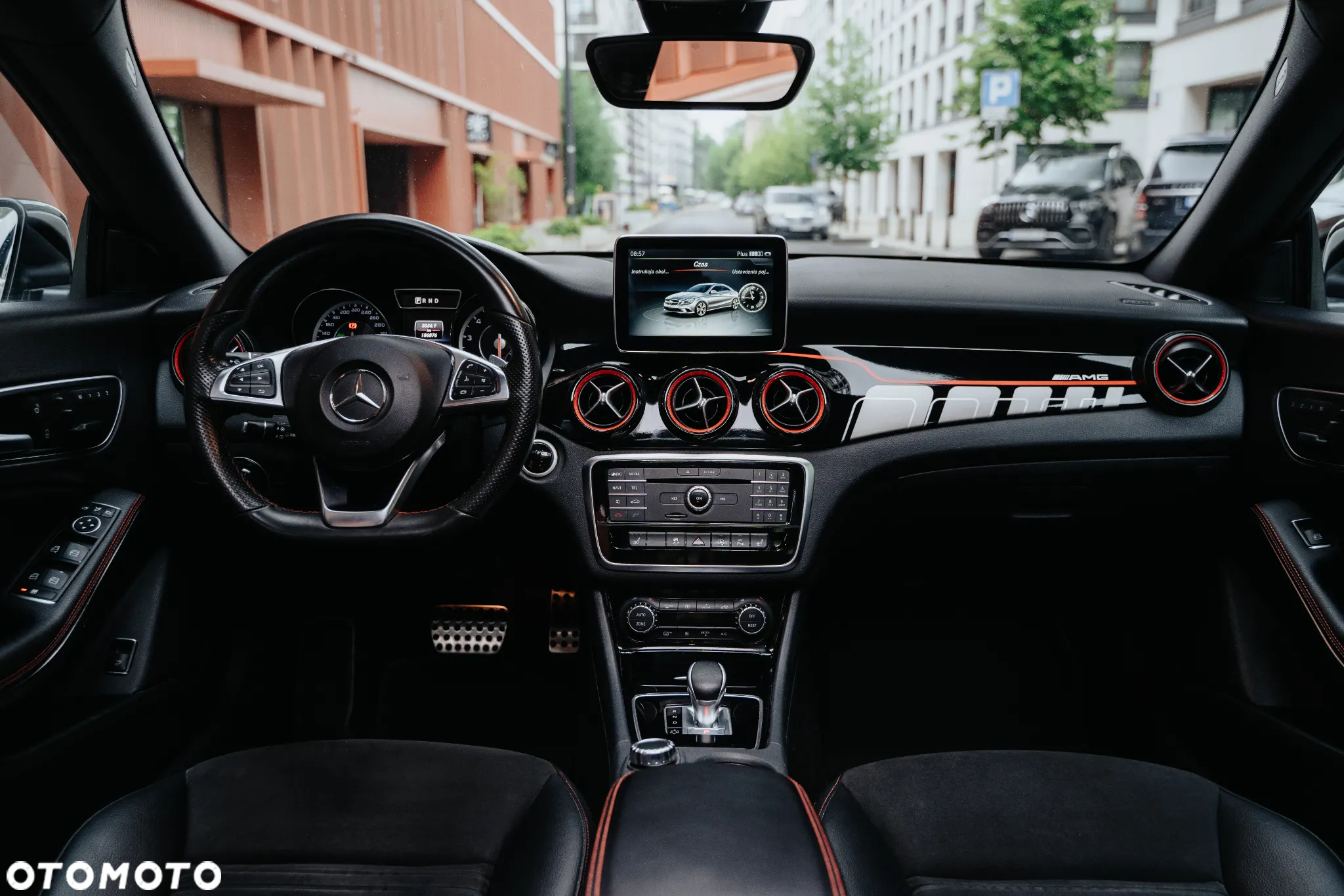 Mercedes-Benz CLA 45 AMG 4-Matic - 28