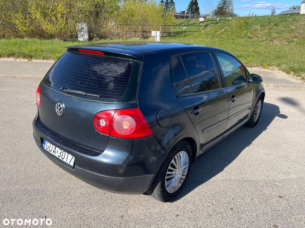 Volkswagen Golf 1.9 TDI Trendline - 4