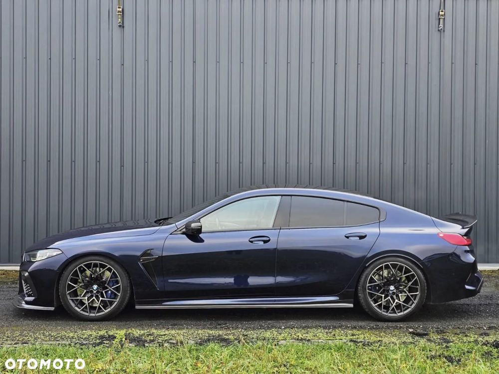 BMW M8 - 2
