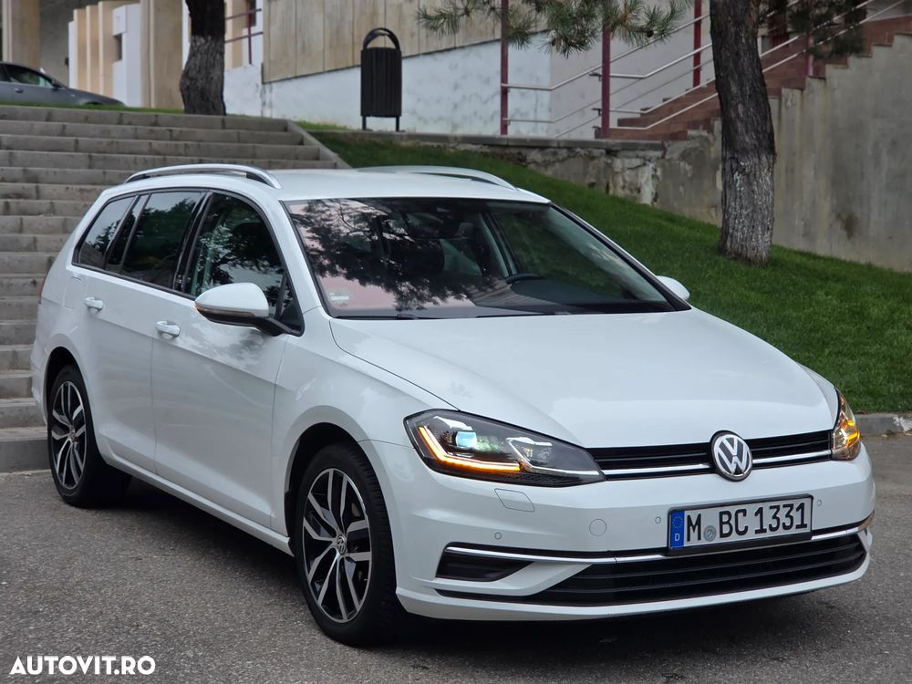 Volkswagen Golf 1.6 TDI DSG Sound - 6