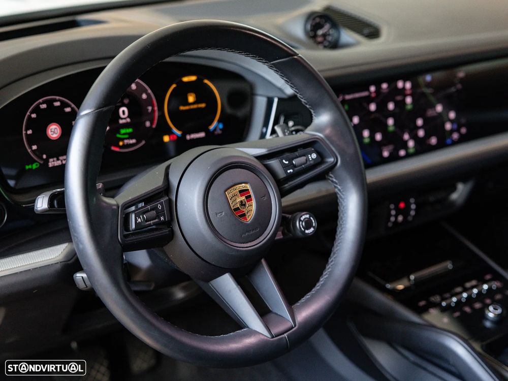 Porsche Cayenne E-Hybrid - 31