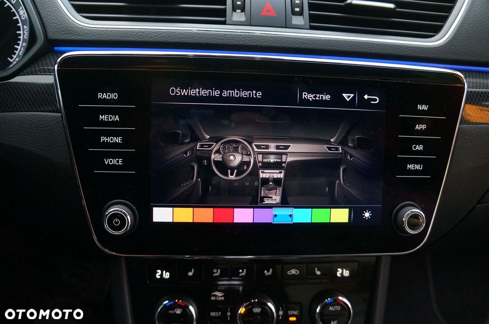 Skoda Superb 2.0 TDI 4x4 DSG SportLine - 37