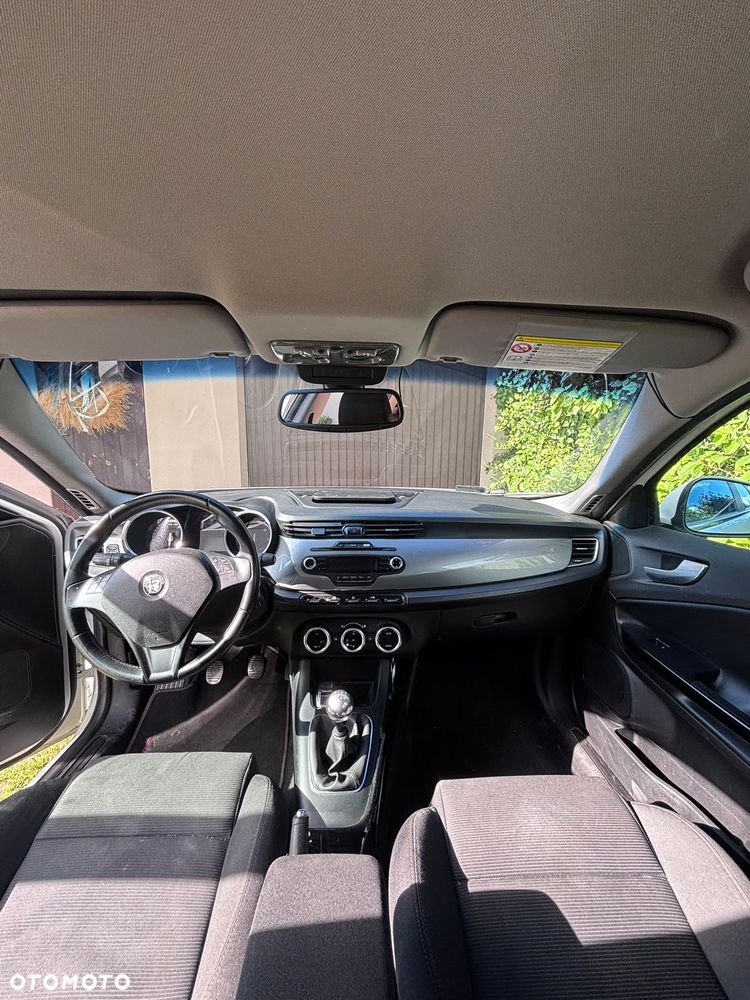 Alfa Romeo Giulietta 2.0 JTDM 16V - 3