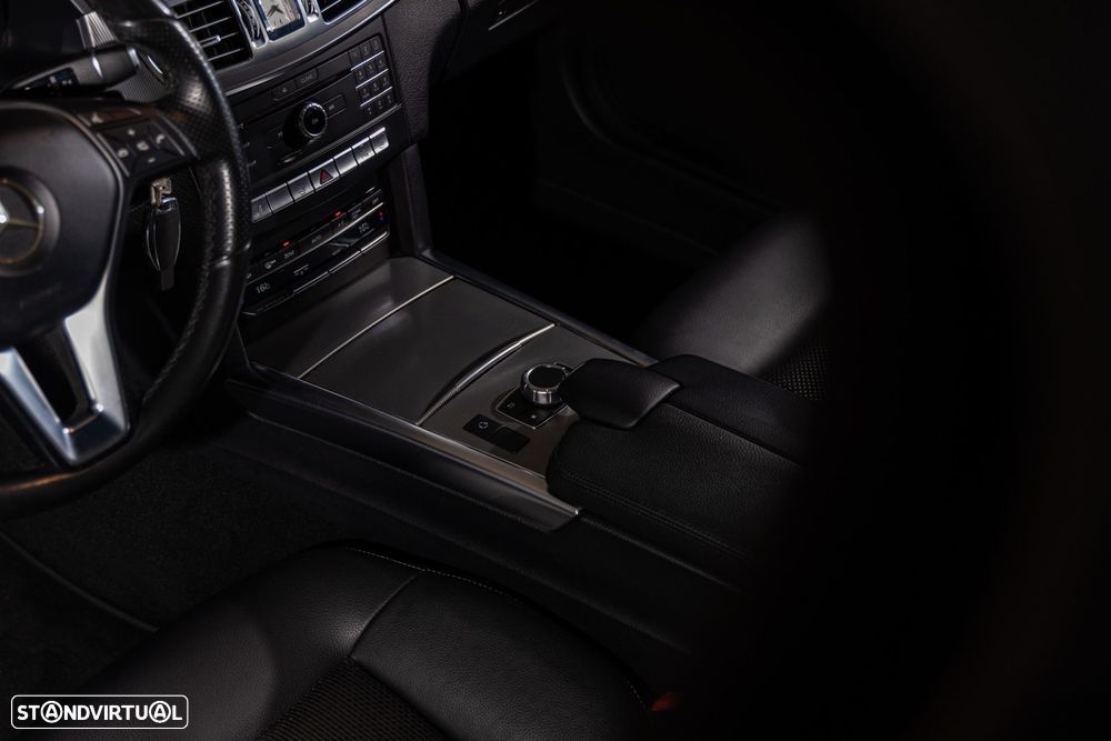 Mercedes-Benz E 300 Bluetec Hybrid Avantgarde - 18
