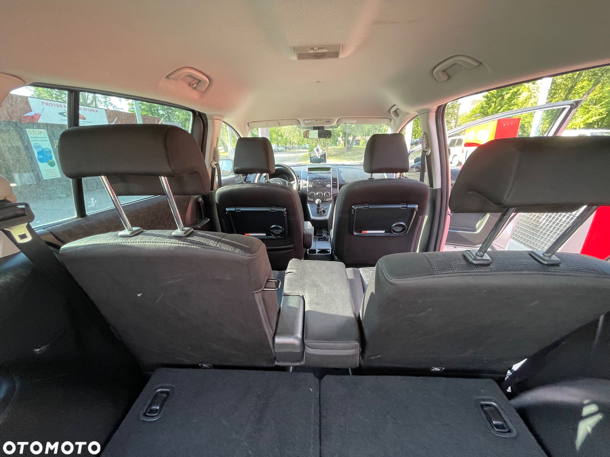 Mazda 5 - 6