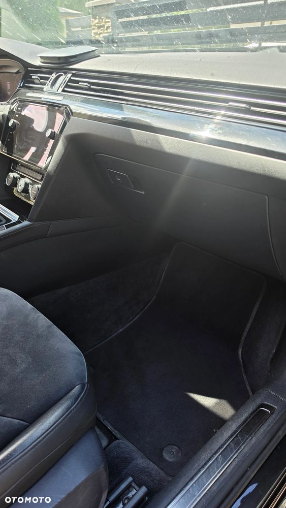 Volkswagen Arteon 2.0 TDI 4Motion SCR Elegance DSG - 15