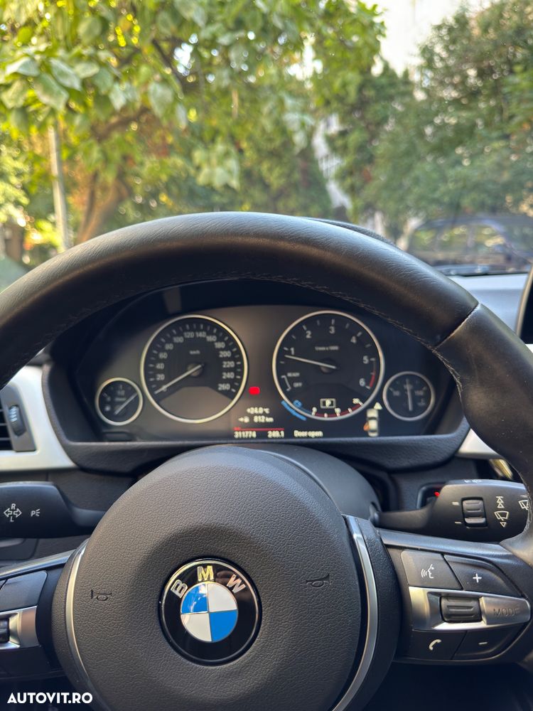 BMW Seria 3 320d Efficient Dynamic Edition Aut. Sport Line - 18