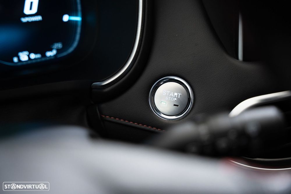 MG EHS 1.5 T-GDI Plug-in Hybrid Luxury - 17