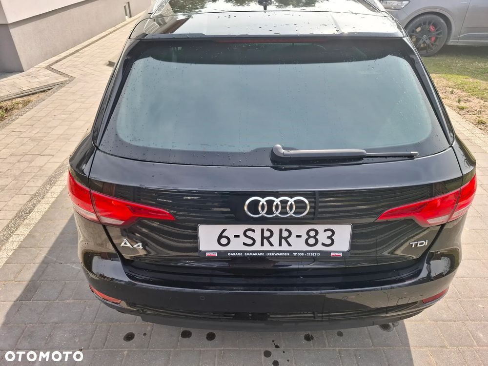 Audi A4 Avant 2.0 TDI - 4