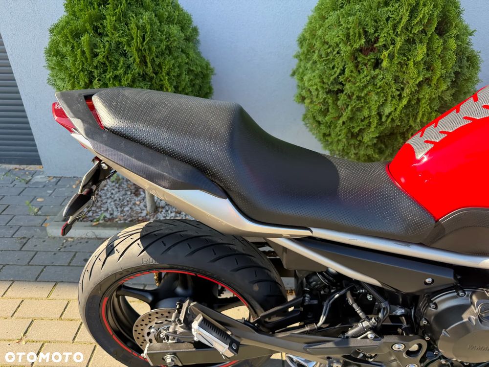 Yamaha XJ - 13