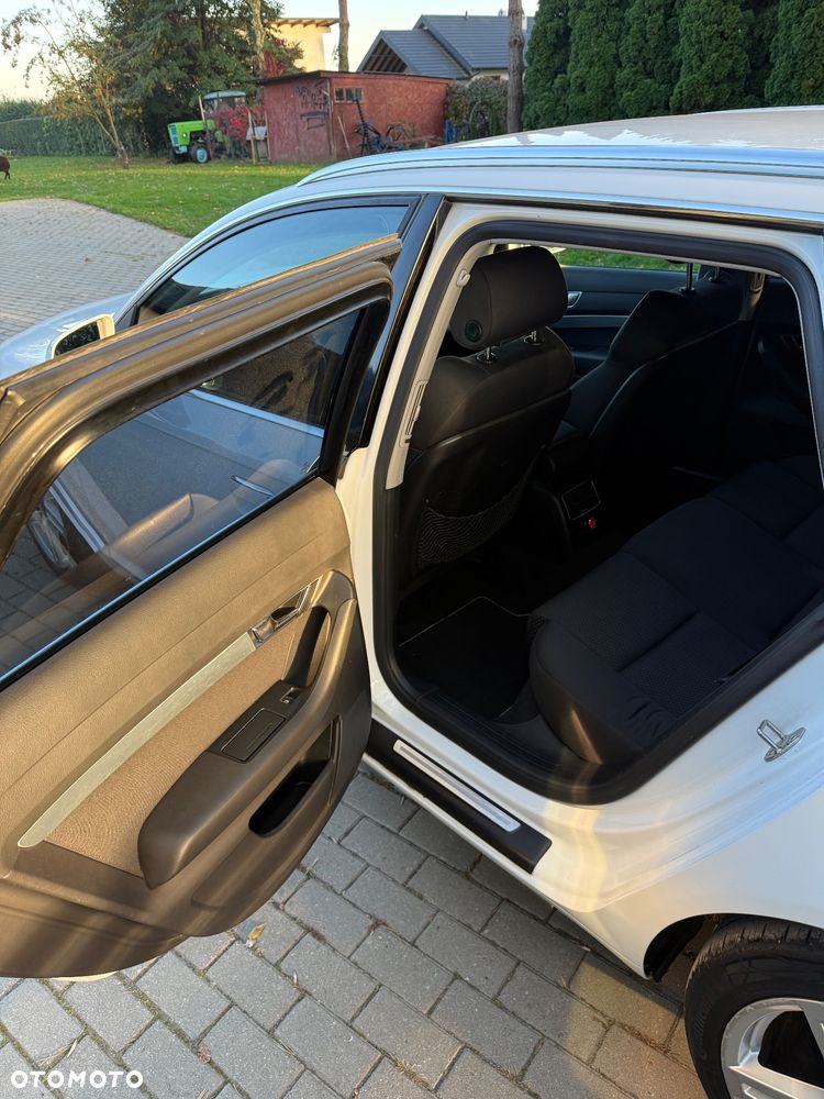 Audi A6 Avant - 14