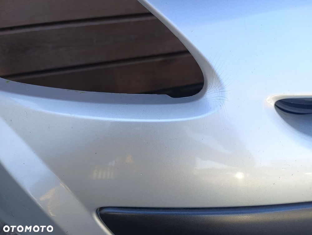 Zderzak przedni Renault Clio III LIFT TED69 - 6