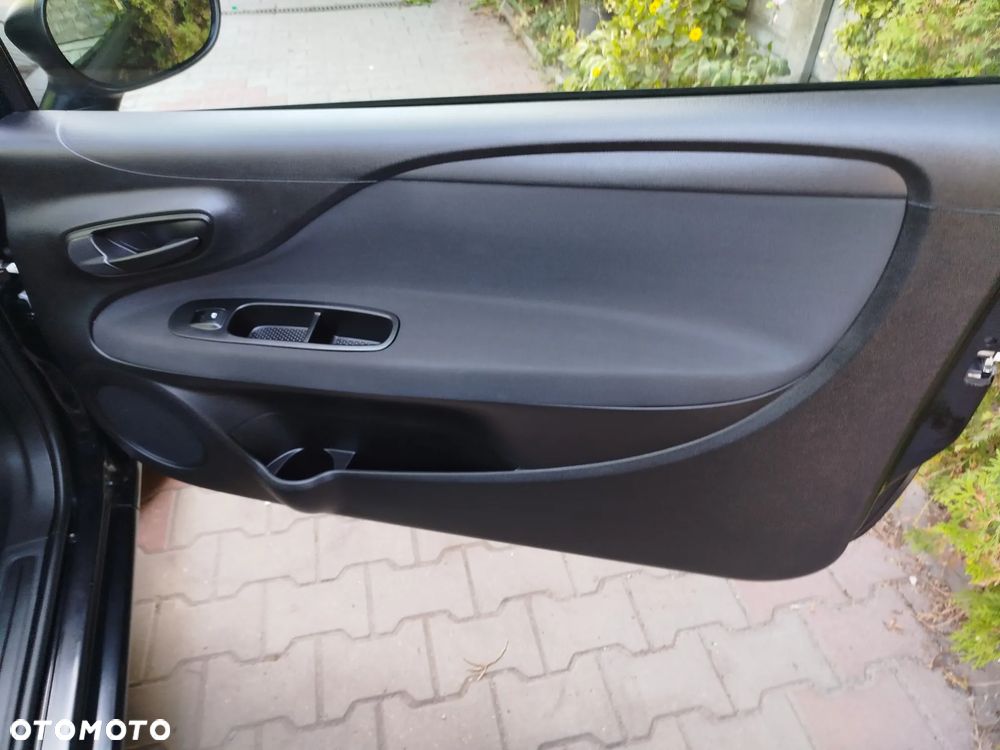 Fiat Punto Evo 1.4 8V Active - 23