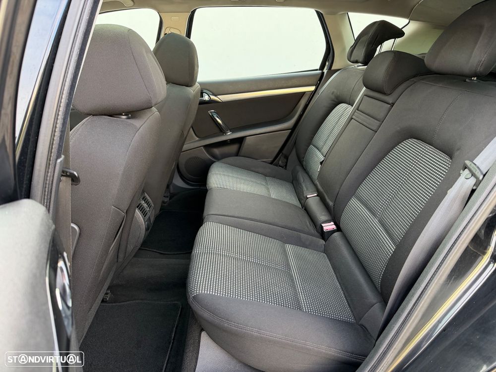 Peugeot 407 SW 1.6 HDi Executive - 11